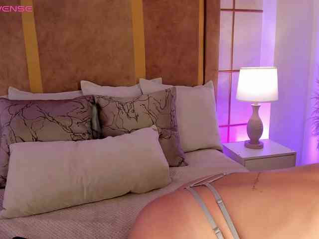 GretaVelvet webcam