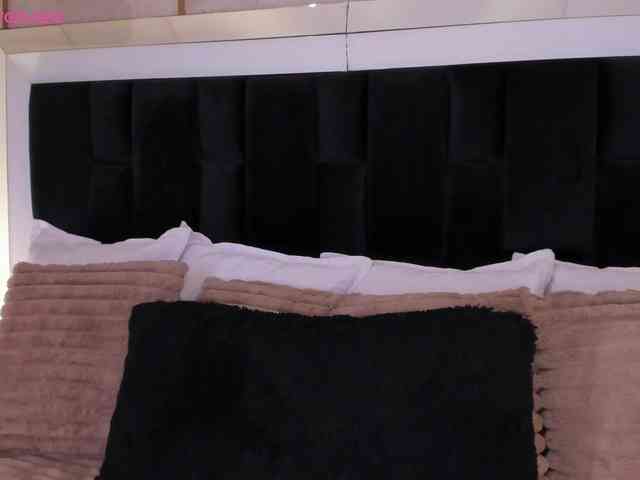 GretaVelvet webcam