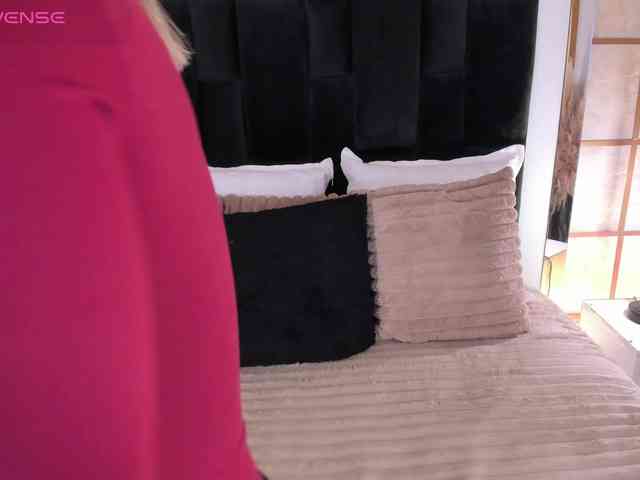 GretaVelvet webcam