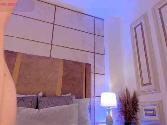 GretaVelvet webcam