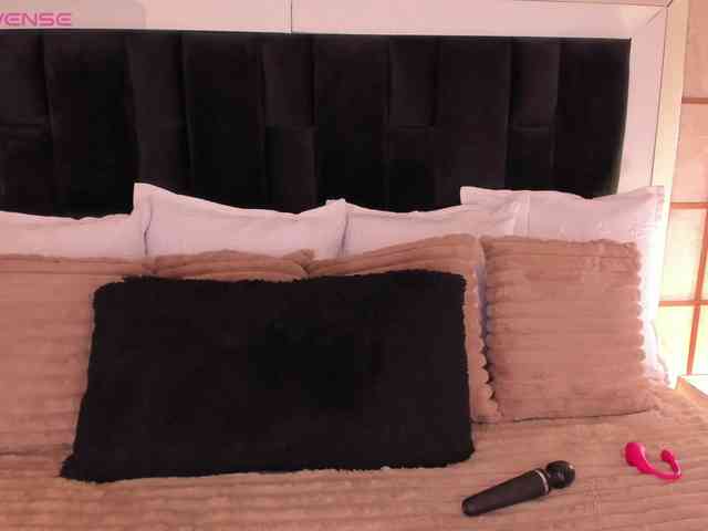 GretaVelvet webcam