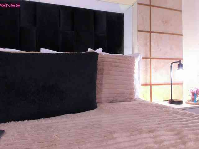 GretaVelvet webcam