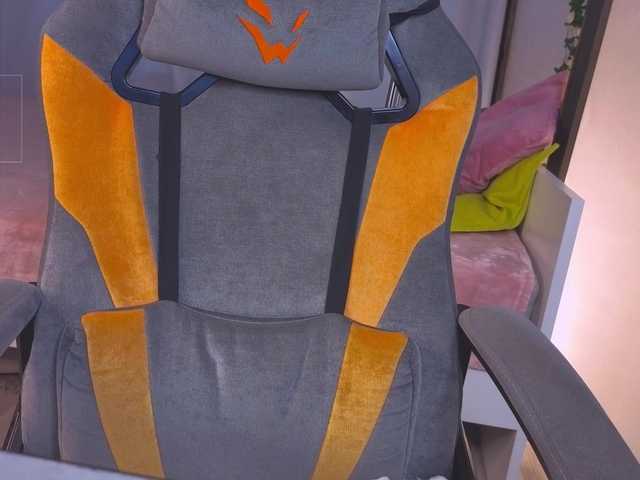 Trinity-Bunny live cam on BongaCams