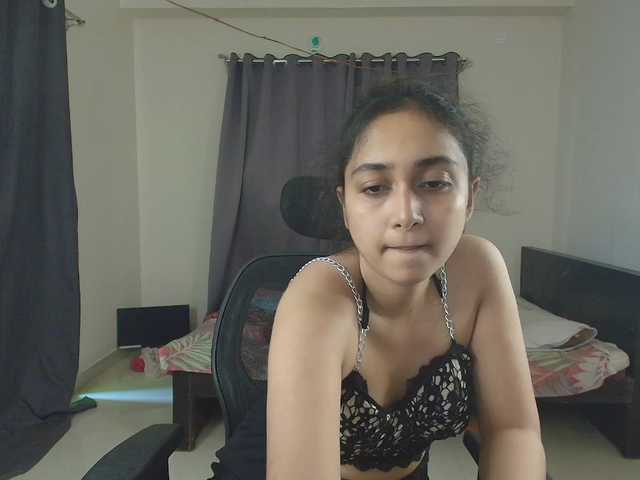 ameliagrace01 live cam preview