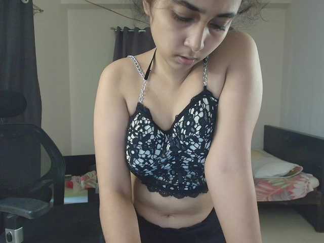 ameliagrace01 live cam preview