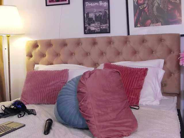 Sex chat gratuit in direct cu LaylaK pe BongaCams