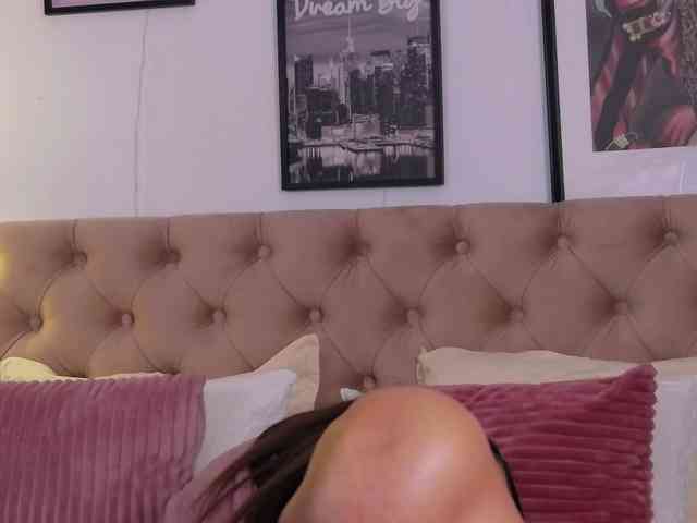 LaylaK webcam