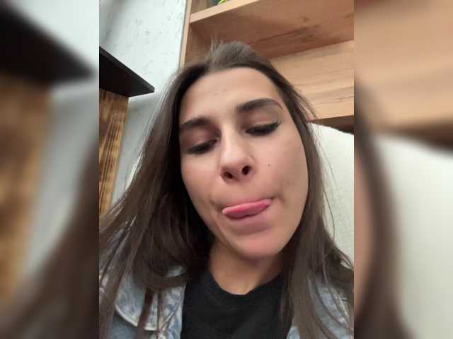 SweetSlice live cam on BongaCams