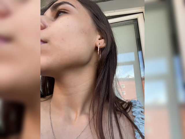 SweetySlice's BongaCams show and profile