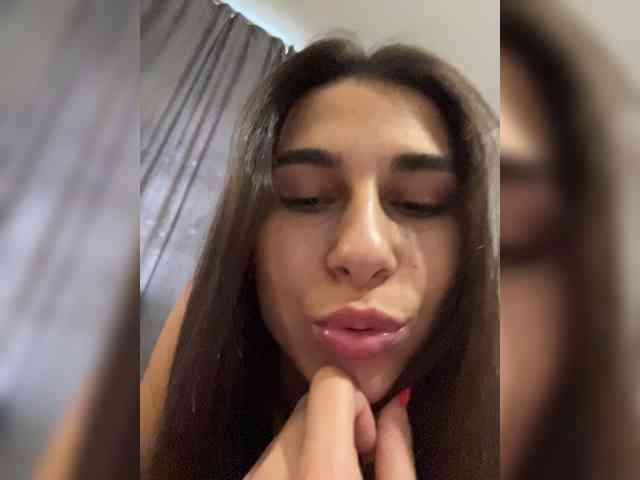 Model: SweetSlice
