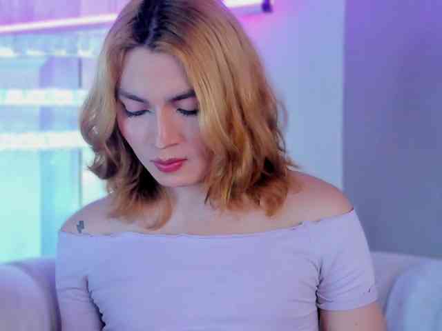 TommyLovee Live Webcam on BongaCams