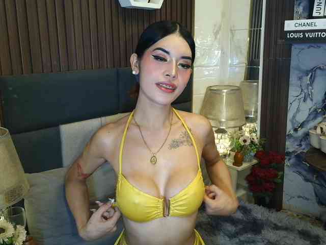 AshleyReignFajar... Live Webcam on BongaCams