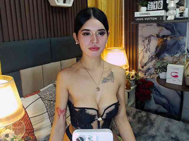 AshleyReignFajar... Live Webcam on BongaCams