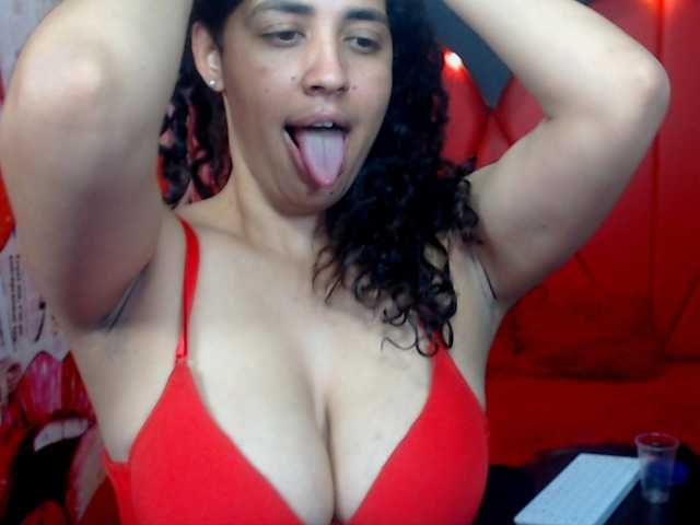karline777 live webcam show
