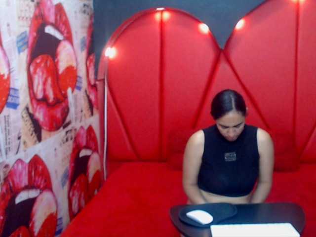 karline777 live webcam show