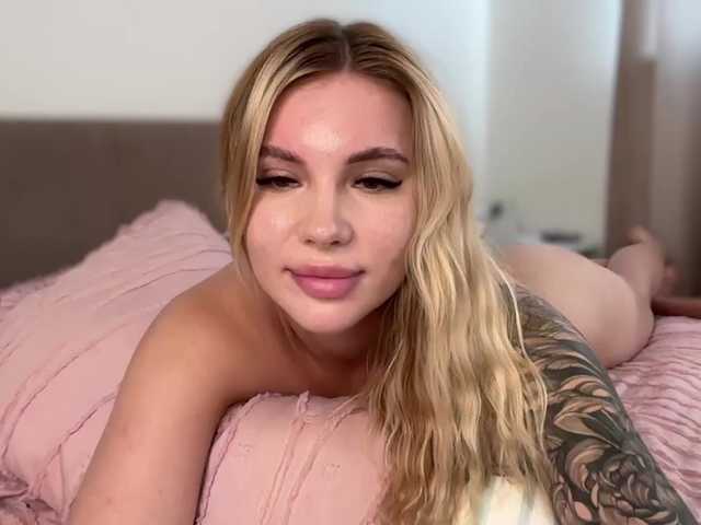 Sweet-peacha live cam on BongaCams