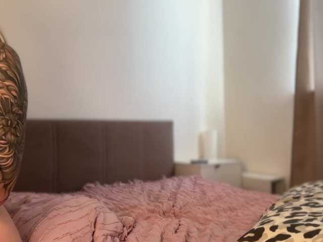 Sweet-peacha live cam on BongaCams