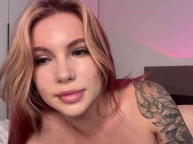 Sweet-peacha webcam