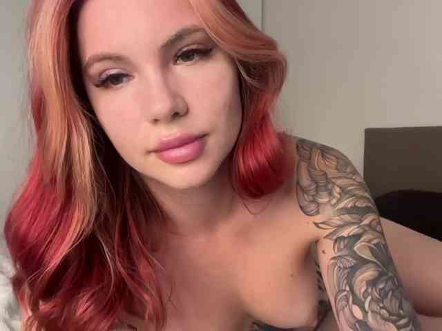 Sweet-peacha webcam