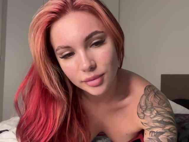 Sweet-peacha webcam