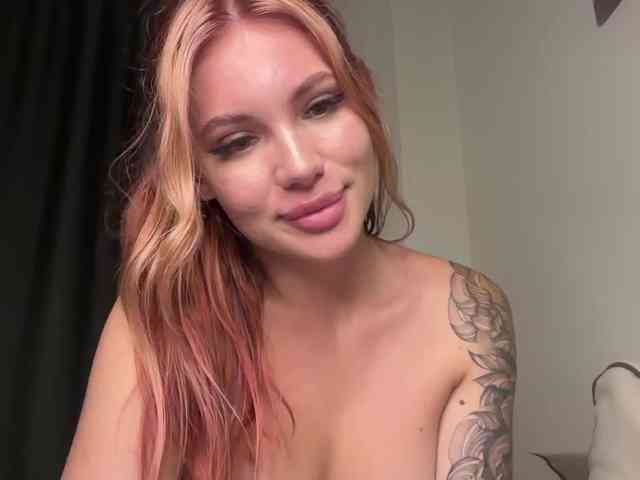 Sweet-peacha webcam