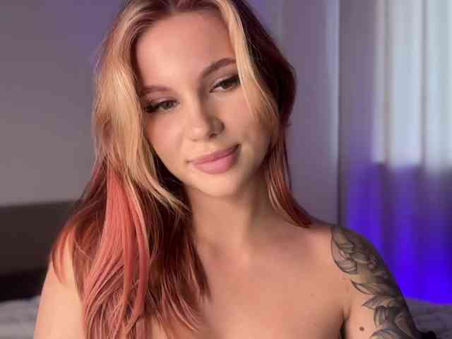 Sweet-peacha webcam