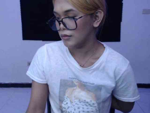 MaddieBaddie Live Webcam on BongaCams