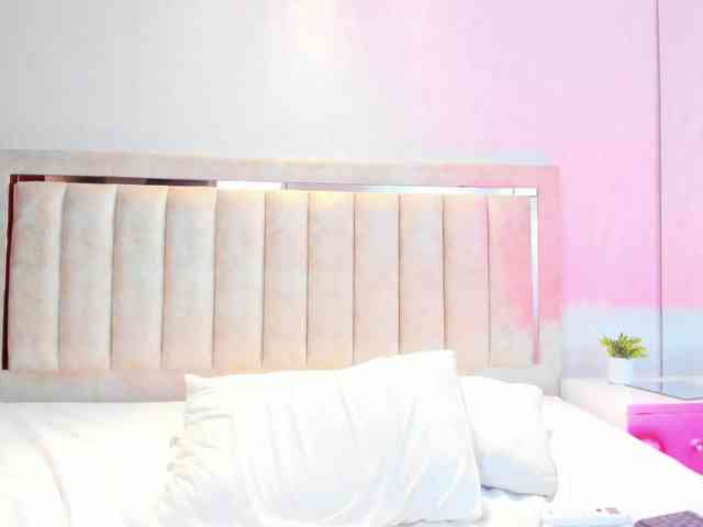 AlaiaMoretti webcam