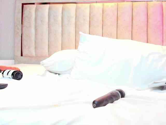 AlaiaMoretti webcam