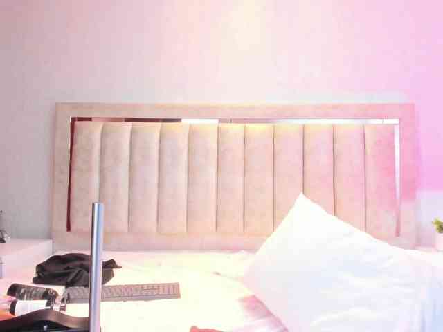 AlaiaMoretti webcam