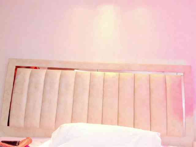 AlaiaMoretti webcam