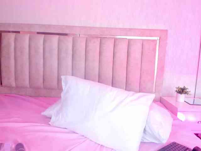 AlaiaMoretti webcam