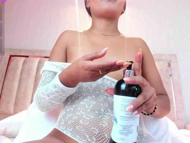 AlaiaMoretti webcam