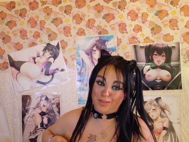 AlizeHentaiMeow live cam on BongaCams
