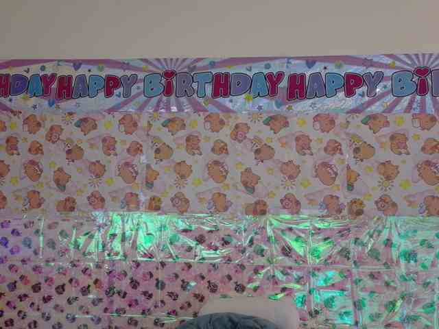 AlizeHentaiMeow webcam
