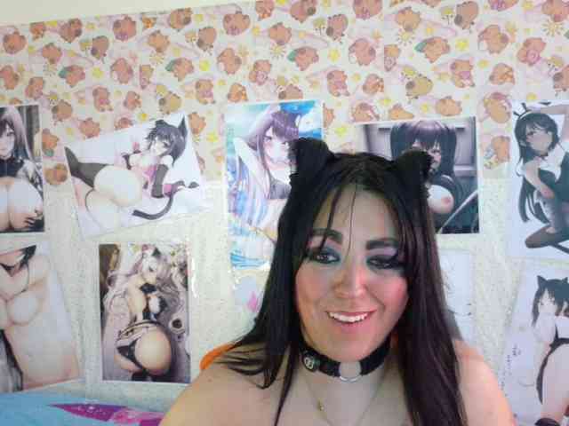 AlizeHentaiMeow webcam