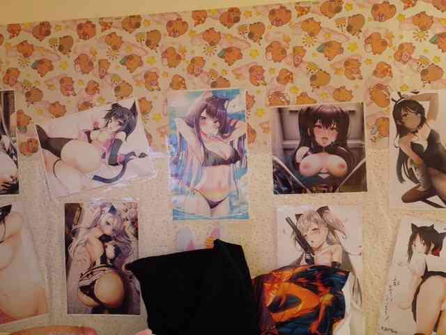 AlizeHentaiMeow webcam