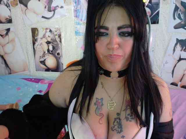 AlizeHentaiMeow