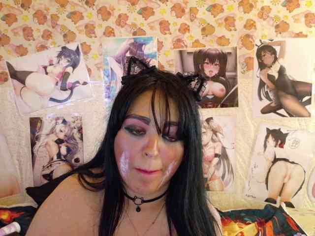 AlizeHentaiMeow webcam