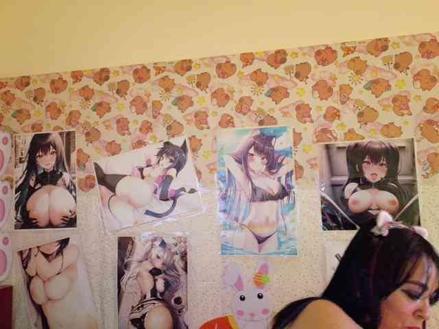 AlizeHentaiMeow webcam
