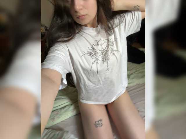 Alisia4