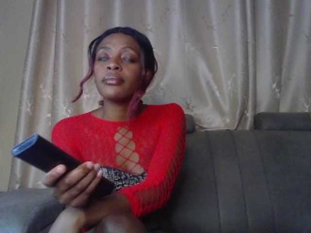sweetally live cam on BongaCams