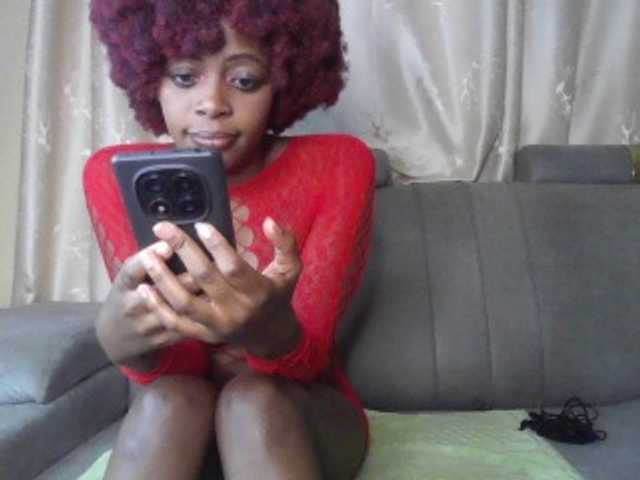 sweetally live cam on BongaCams