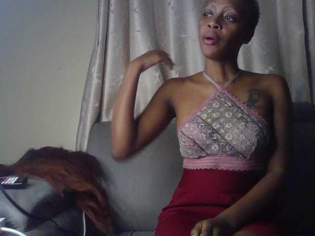 sweetally live cam on BongaCams