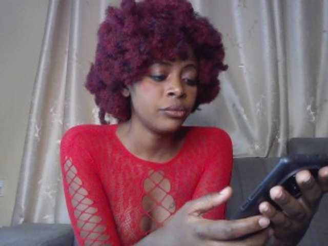 sweetally live cam on BongaCams