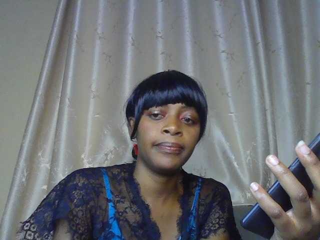 sweetally live cam on BongaCams