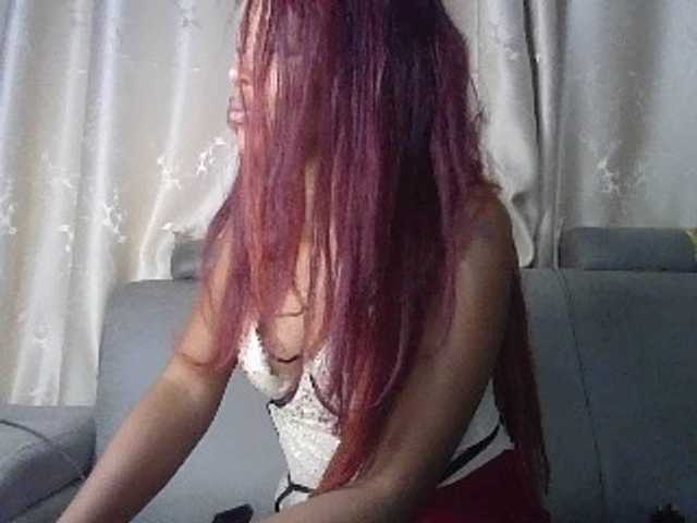 sweetally live cam preview