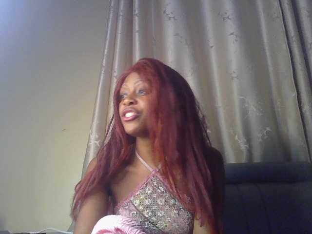sweetally live cam on BongaCams