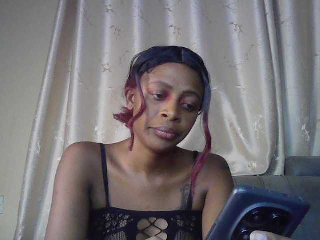 sweetally live cam on BongaCams