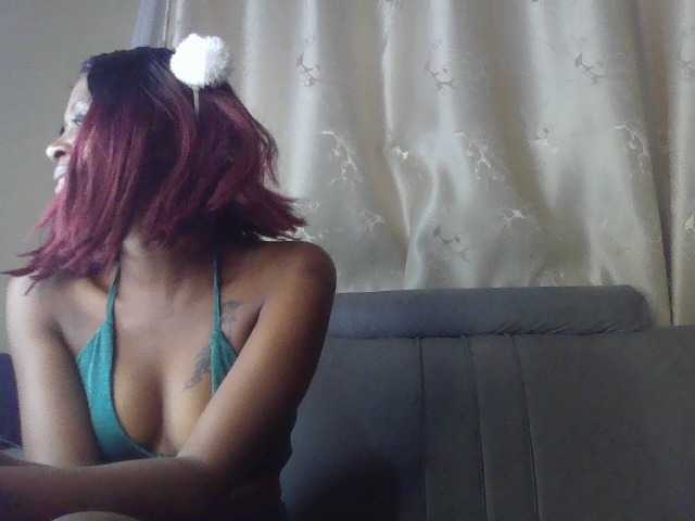 sweetally Cam en directo en BongaCams